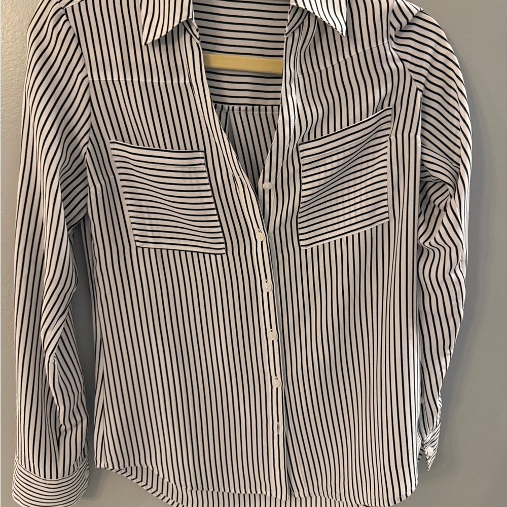 Express Women’s Portofino XS Black White Striped Long Sleeve